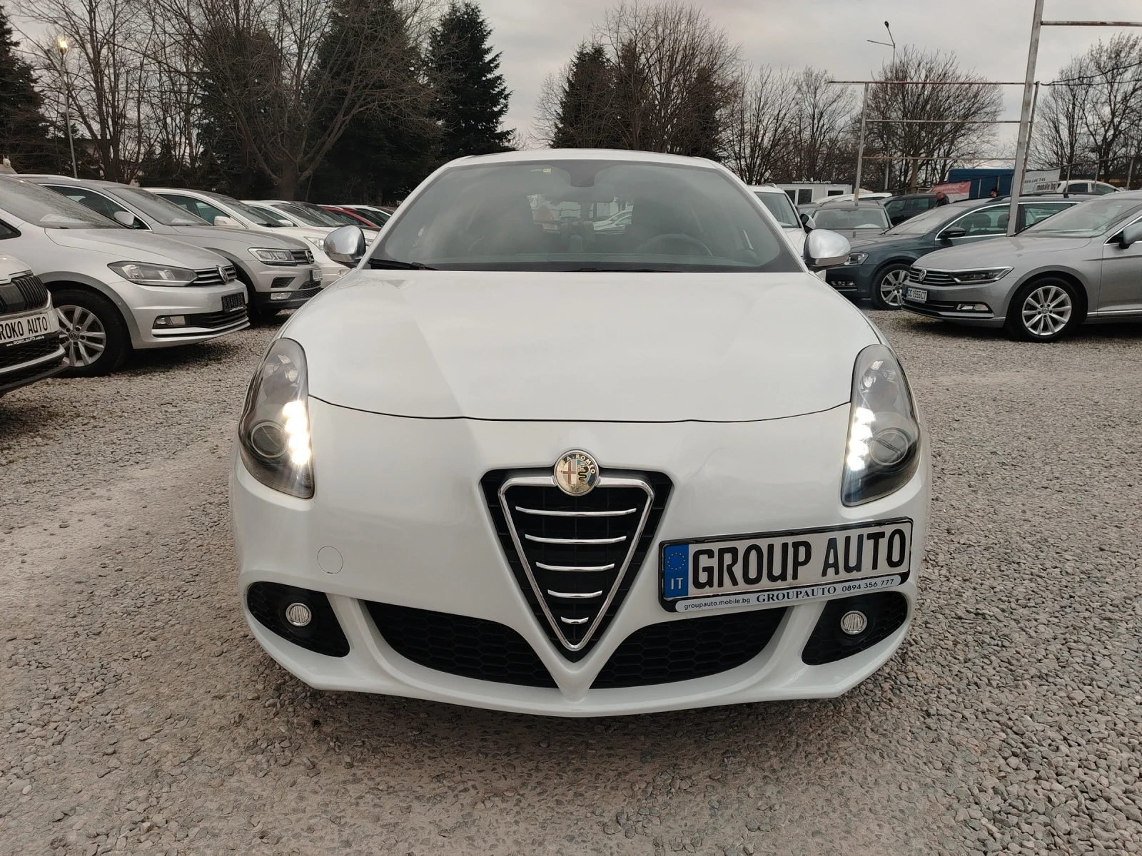 Alfa Romeo Giulietta 1.4i-120к.с/НАВИГАЦИЯ/ГАЗОВ ИНЖЕКЦИОН/КЛИМАТРОНИК!, снимка 2 - Автомобили и джипове - 54000529