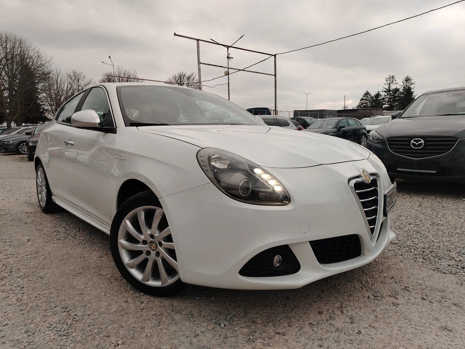 Alfa Romeo Giulietta 1.4i-120к.с/НАВИГАЦИЯ/ГАЗОВ ИНЖЕКЦИОН/КЛИМАТРОНИК! | Auto.bg — изображение 1