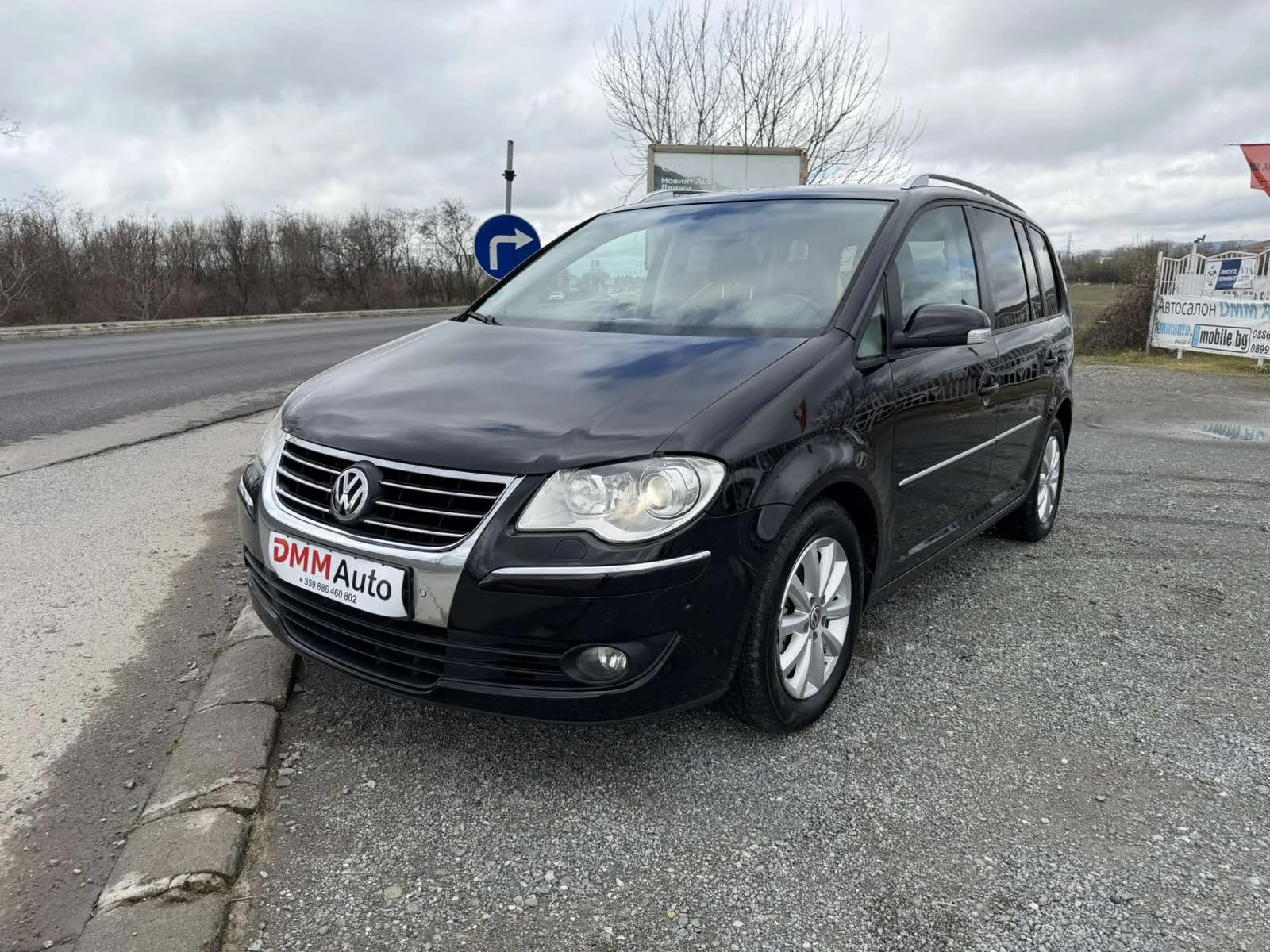 VW Touran 2.0-170 КС АВТОМАТИК, НАВИ, 6+ 1 МЕСТА