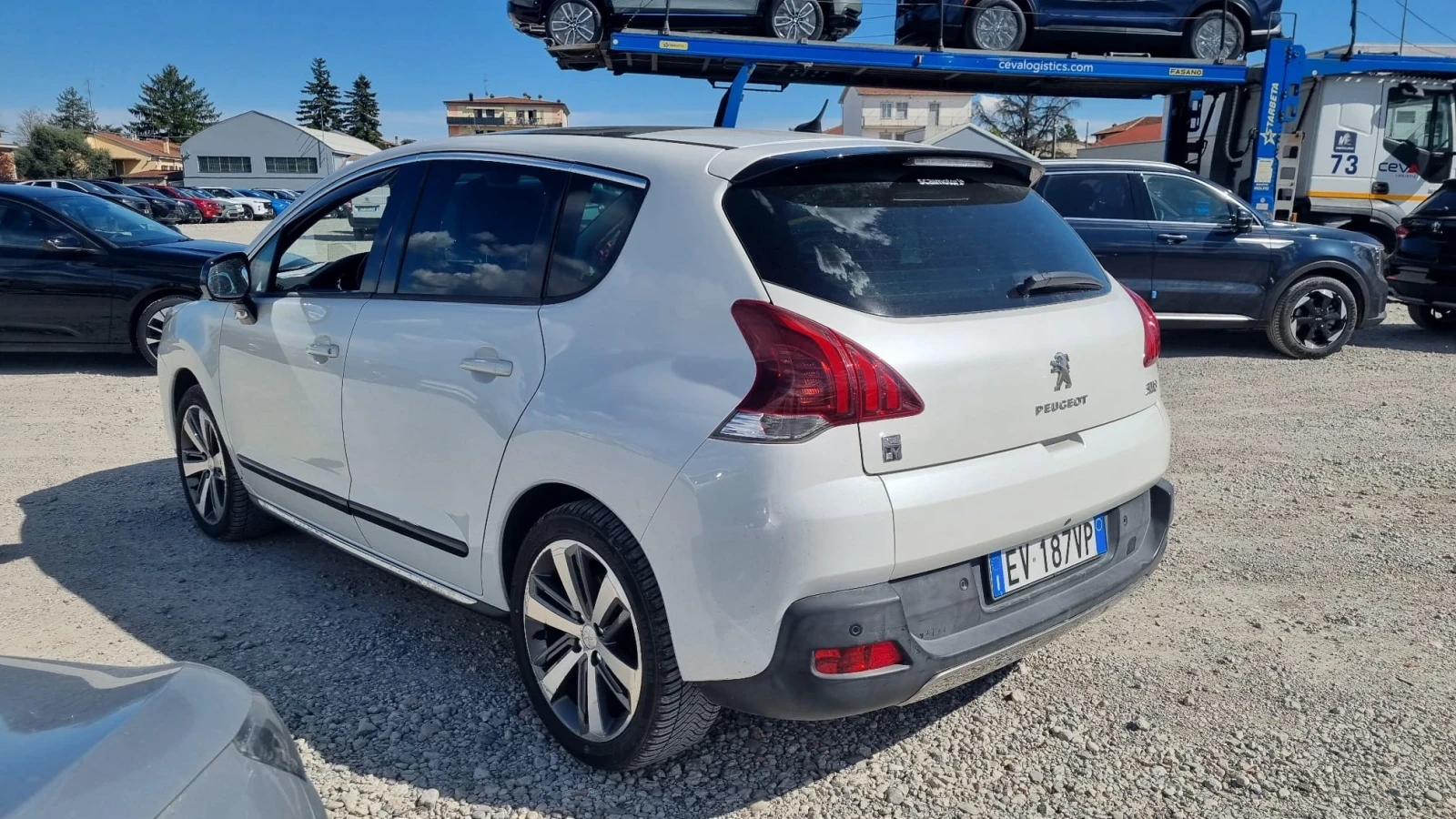 Peugeot 3008 (КАТО НОВА)^(ХИБРИД), снимка 3 - Автомобили и джипове - 54071417
