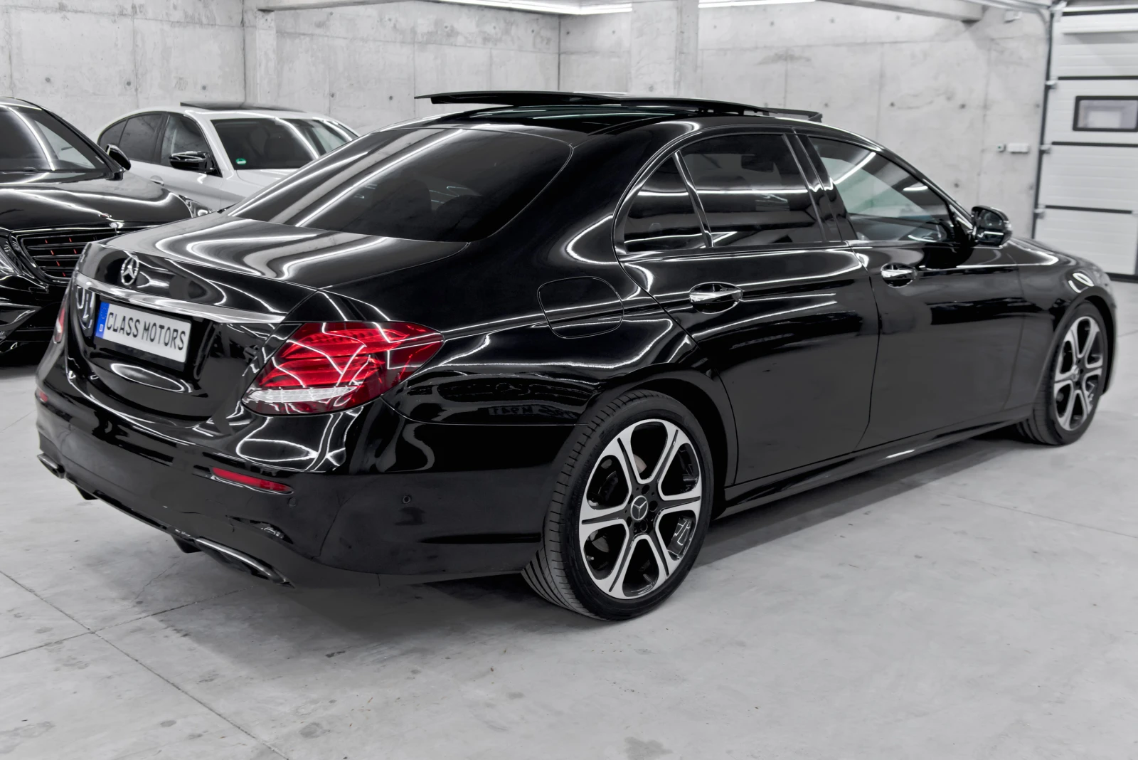 Mercedes-Benz E 220 D* AMG* 2019* Digital* , снимка 6 - Автомобили и джипове - 54166443