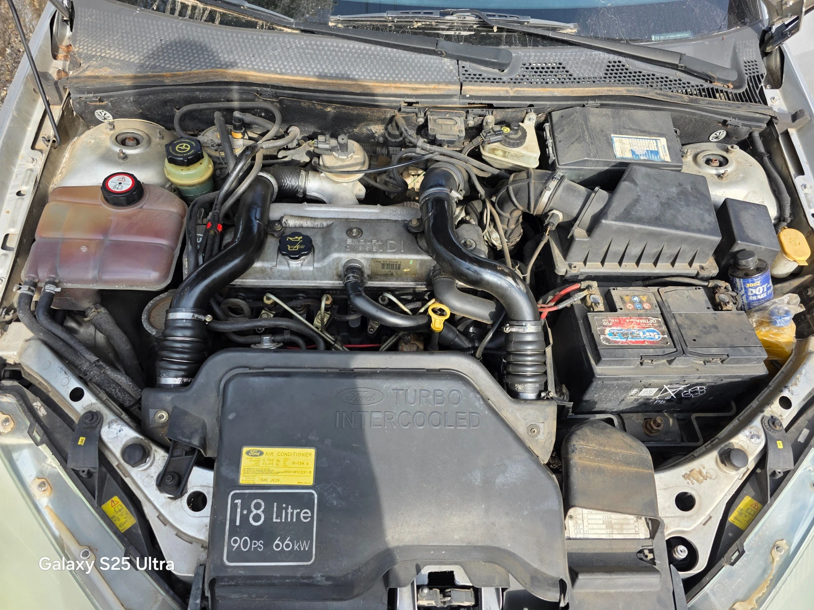 Ford Focus 1.8 TDI 90, снимка 15 - Автомобили и джипове - 54208754