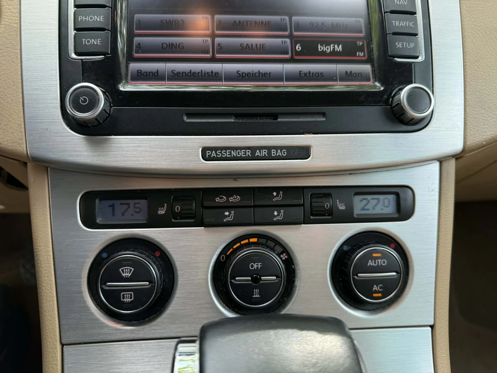 VW Passat 2.0 TDI 170 �.� | Mobile.bg � ����������� 12