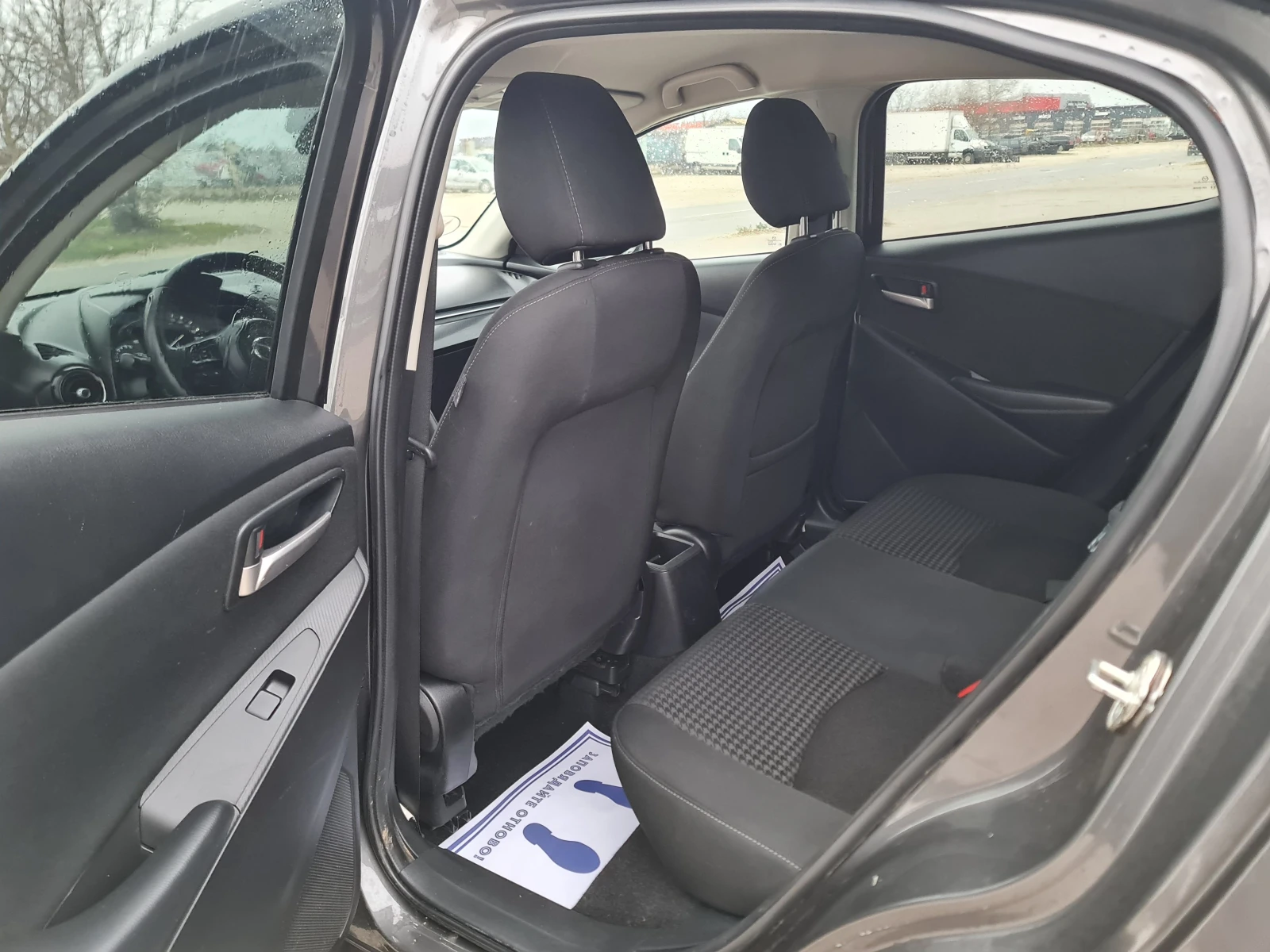 Mazda 2 ПРОМОЦИЯ/1, 5i/90hpFACE LIFT, снимка 8 - Автомобили и джипове - 54623496