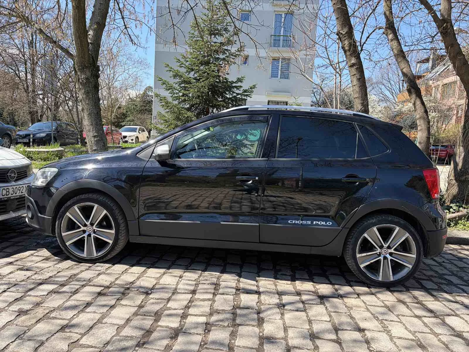VW Polo Cross, снимка 2 - Автомобили и джипове - 54702700
