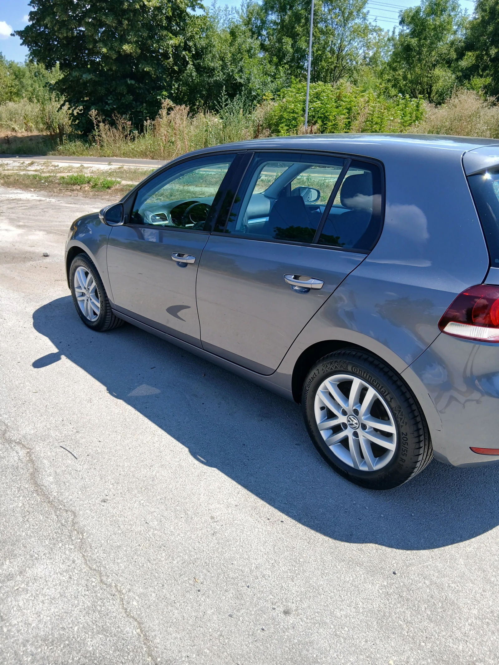 VW Golf, снимка 2 - Автомобили и джипове - 55620242
