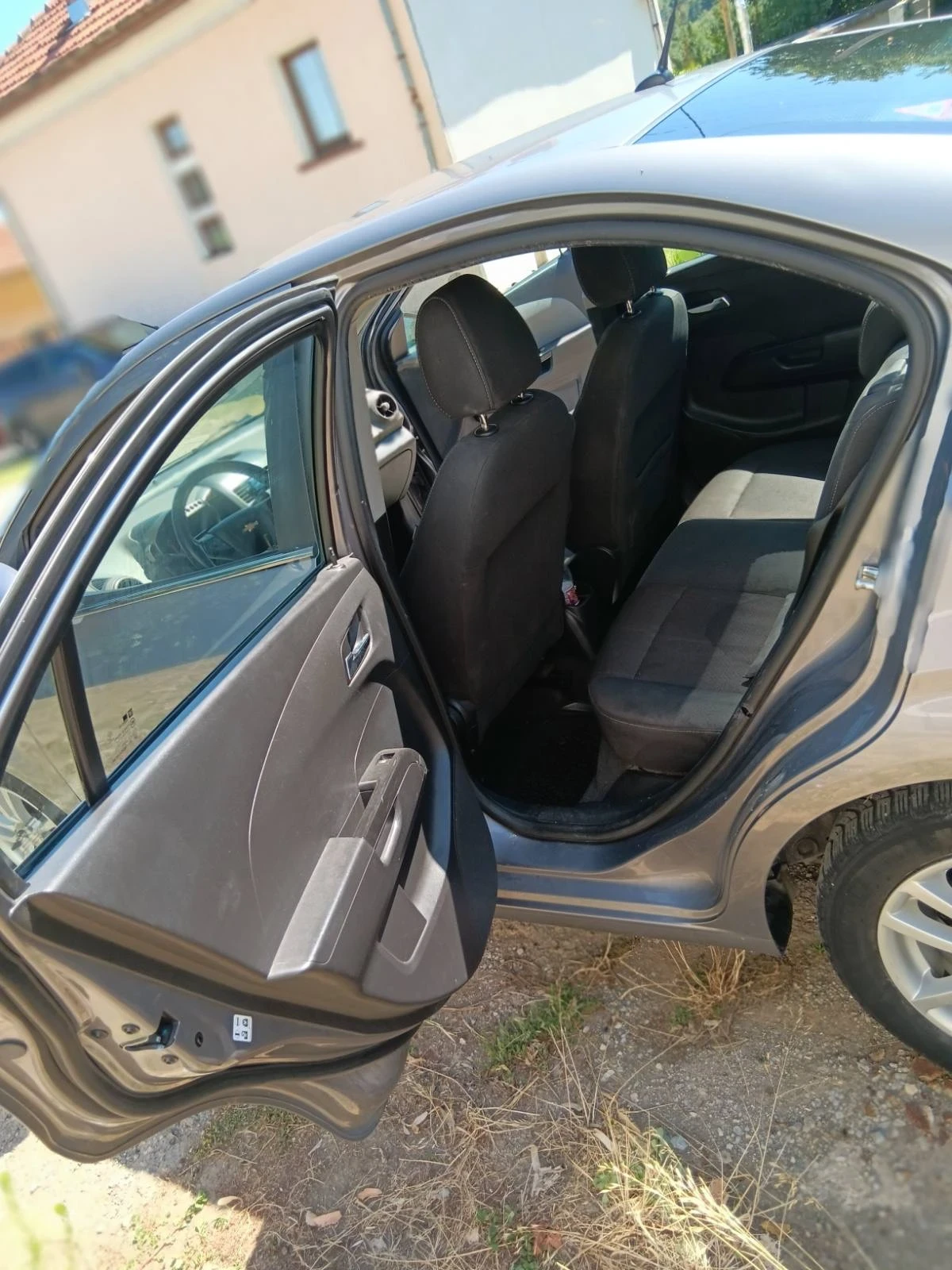 Chevrolet Aveo, снимка 11 - Автомобили и джипове - 55659908