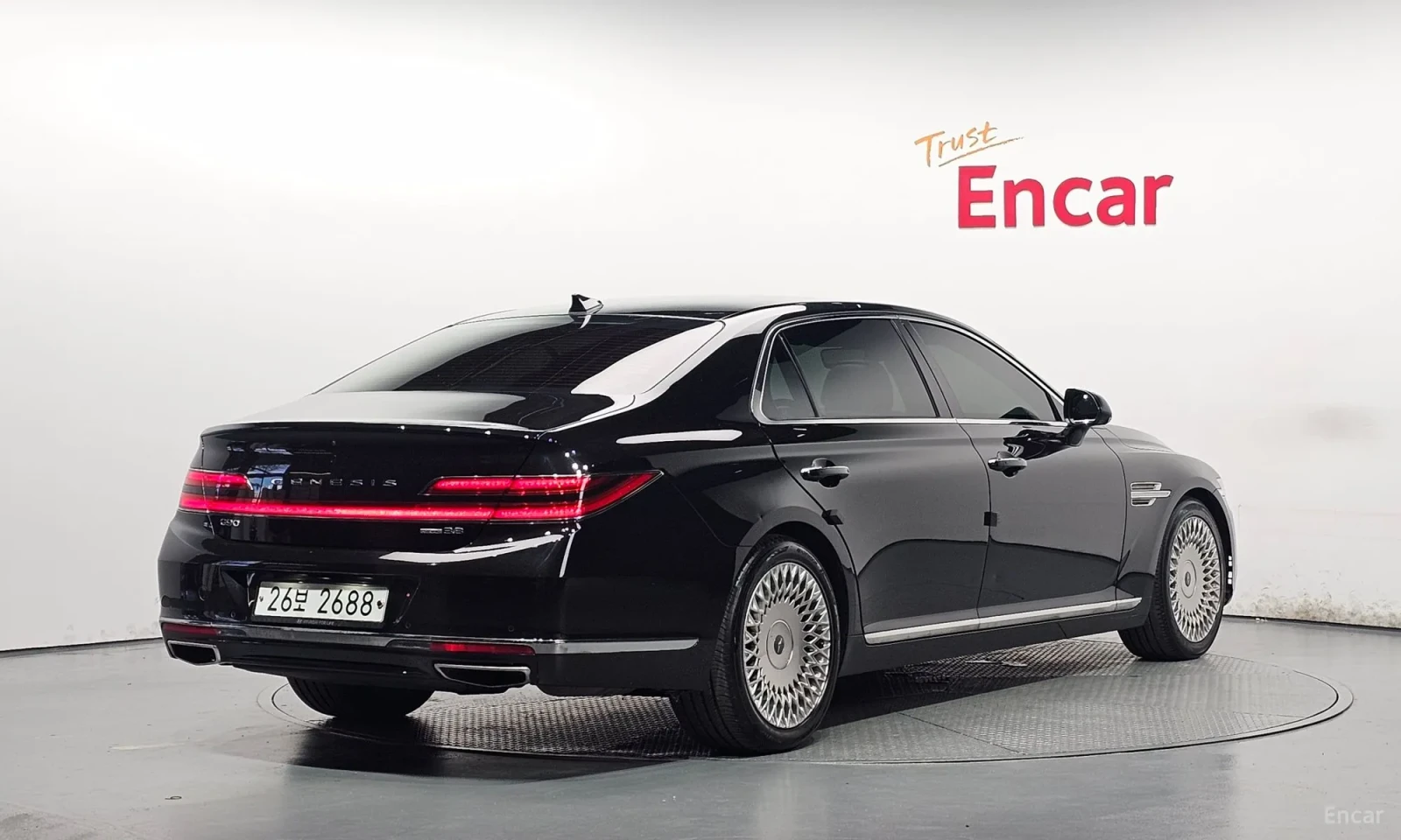 Genesis G90 3.8 AWD, снимка 2 - Автомобили и джипове - 56126013