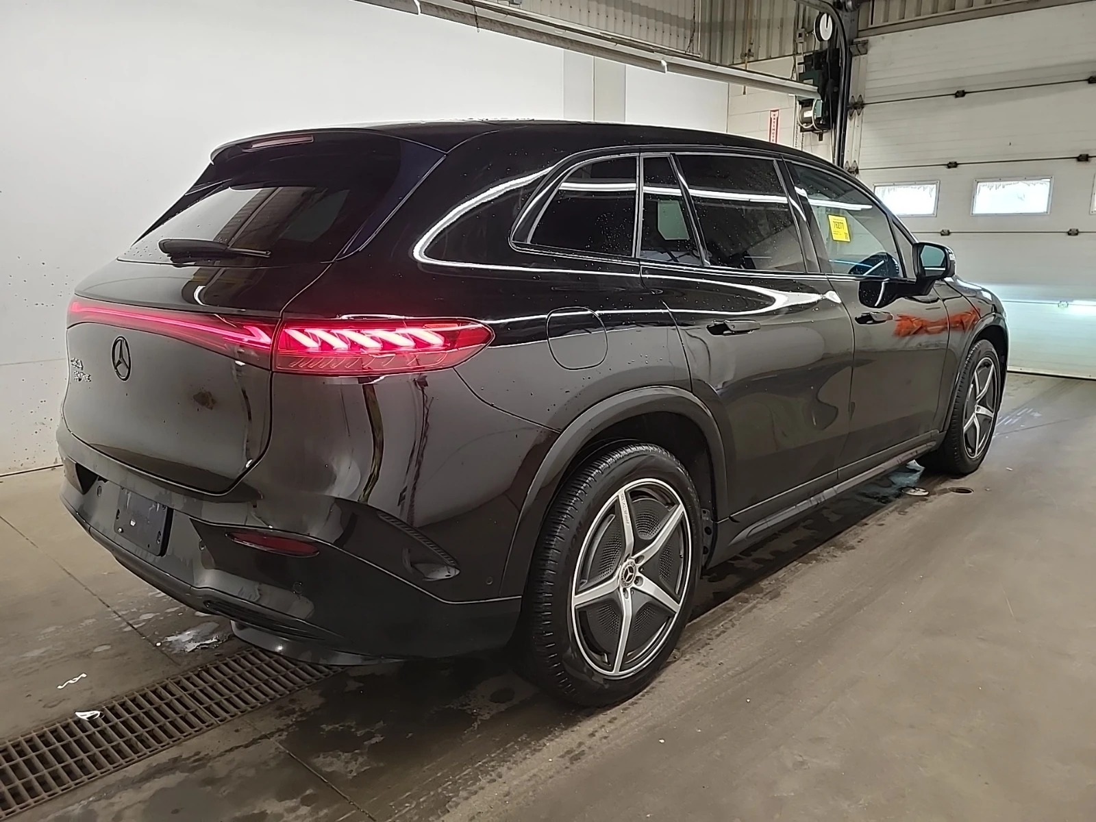 Mercedes-Benz EQS 580 AMG 4MATIC HYPERSCREEN TV-������ | Mobile.bg � ����������� 4