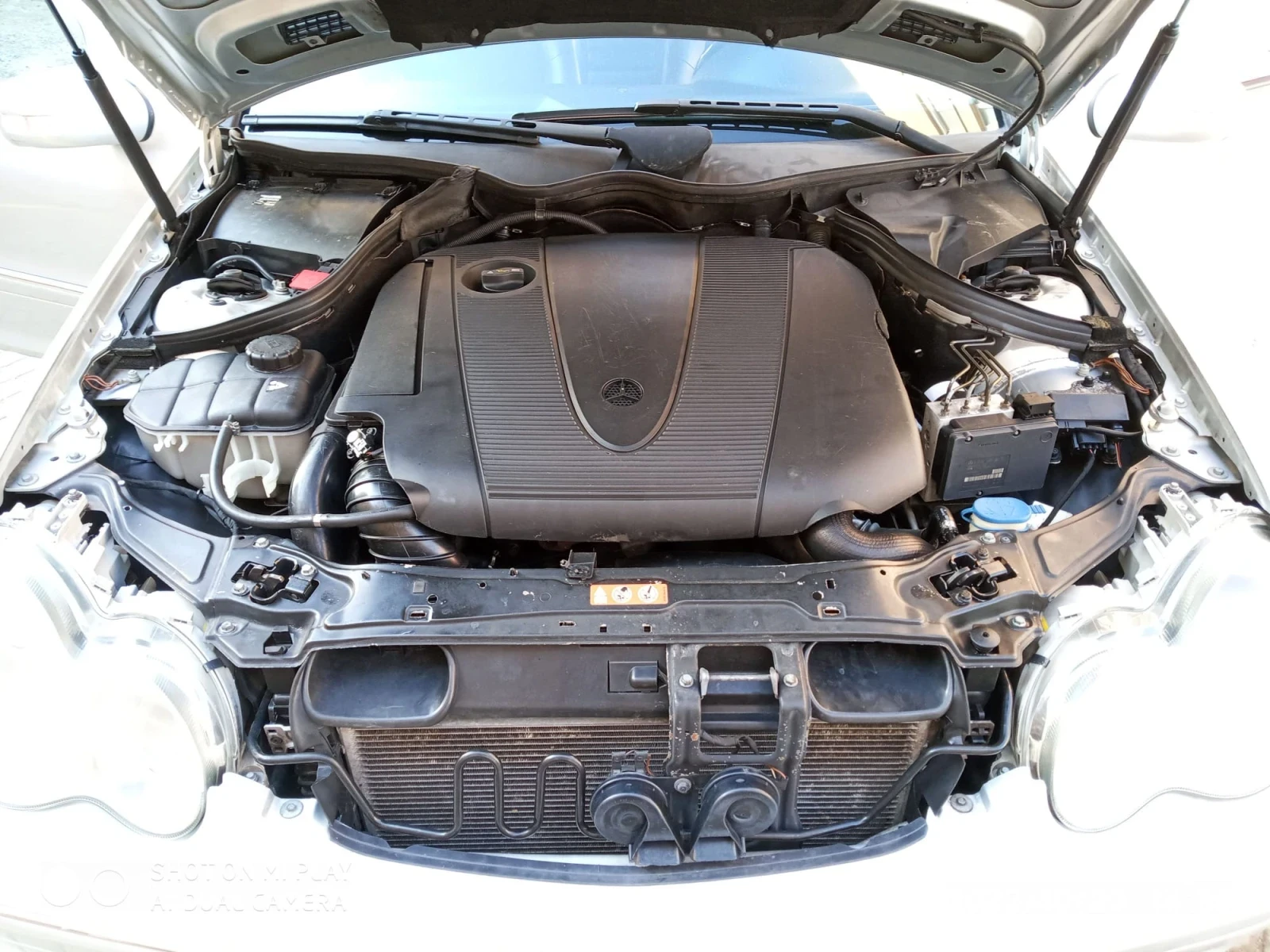 Mercedes-Benz C 220, снимка 9 - Автомобили и джипове - 56520882
