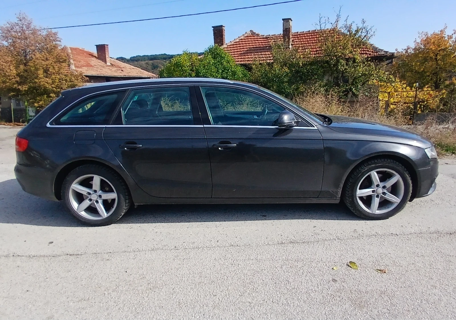 Audi A4, снимка 3 - Автомобили и джипове - 56601411
