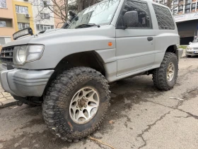 Mitsubishi Pajero 3.0 177 кс ляв волан къса база 