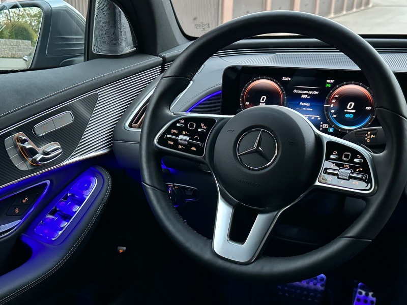 Mercedes-Benz EQC 2xAMG* 4MATIC* Digital light, снимка 14 - Автомобили и джипове - 46372952