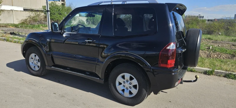 Mitsubishi Pajero, снимка 6 - Автомобили и джипове - 49472110