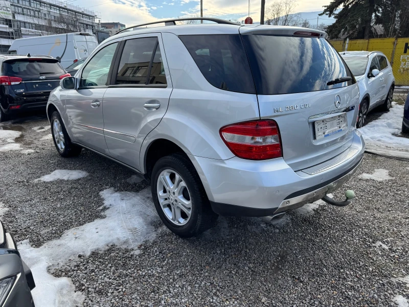 Mercedes-Benz ML 280 НА ПРУЖИНИ-КОЖА-NAVI-ПОДГРЕВ-3.0cdi V6 190hp, снимка 6 - Автомобили и джипове - 48798545