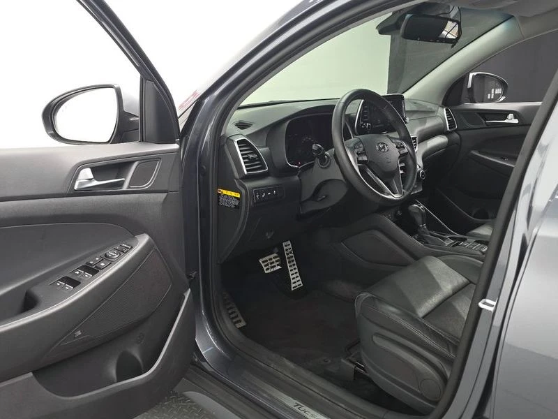 Hyundai Tucson Gasoline 1.6 turbo 2WD| 177к.с., снимка 10 - Автомобили и джипове - 56085386