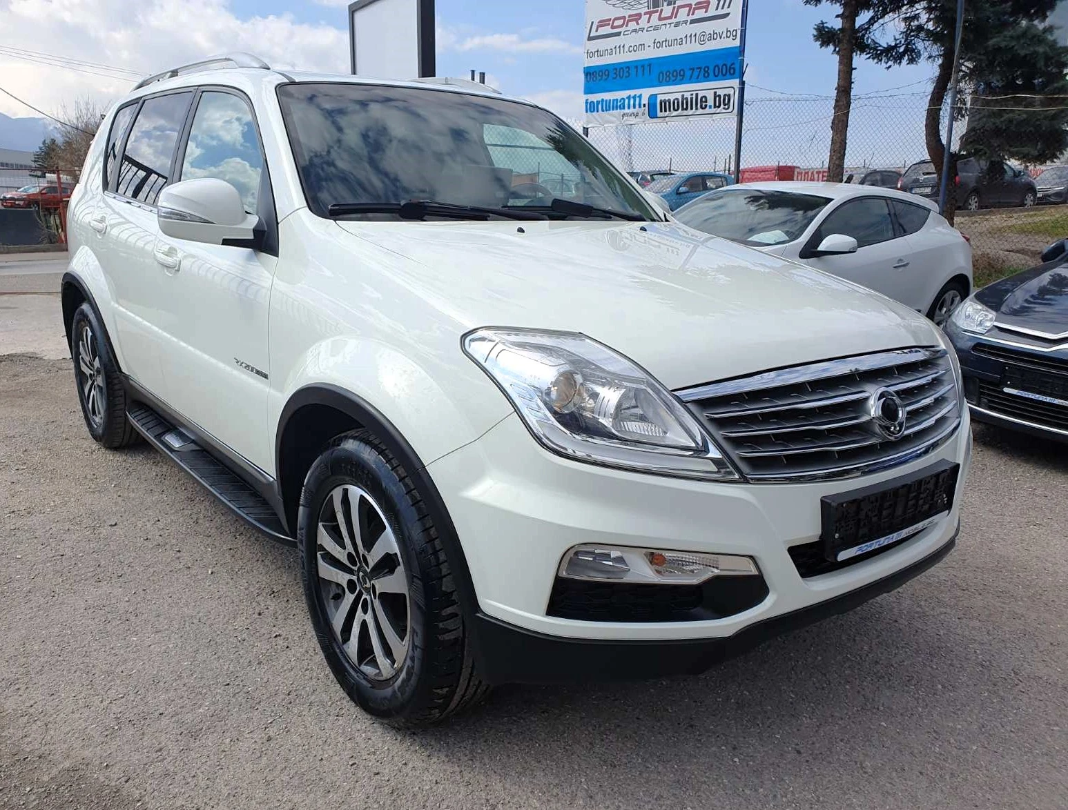 SsangYong Rexton 4WD 7м. 2.0 e-XDI - изображение 3