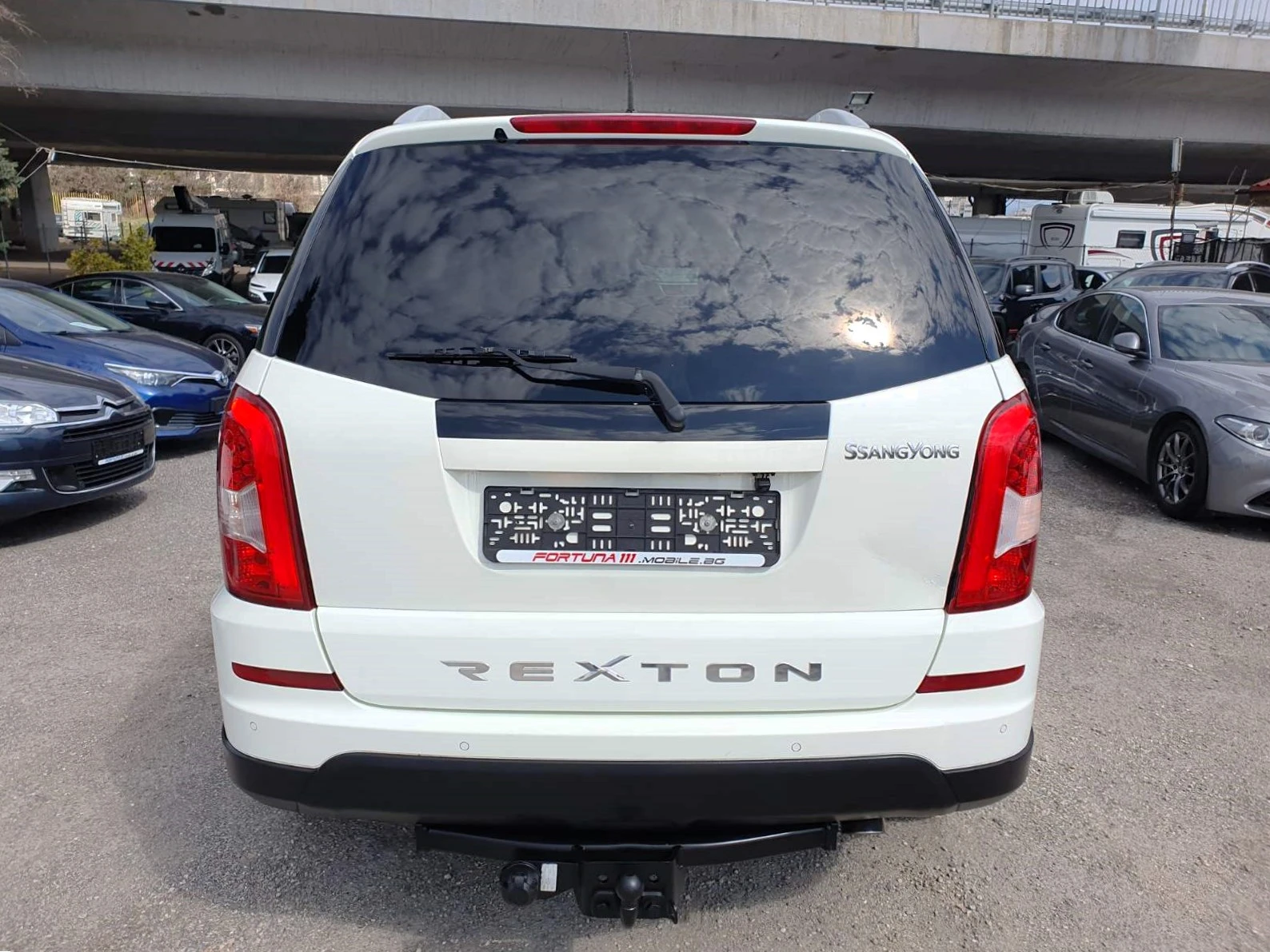 SsangYong Rexton 4WD 7м. 2.0 e-XDI - изображение 5