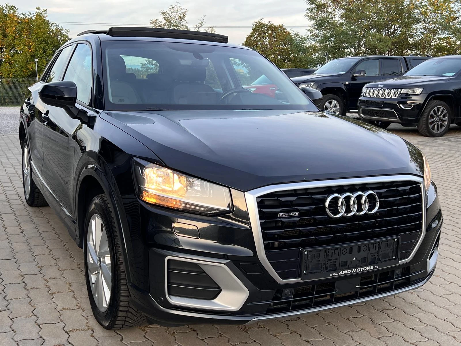 Audi Q2 2.0TDI 4х4 Дистроник Панорама Автоматик Нави Камер - изображение 2