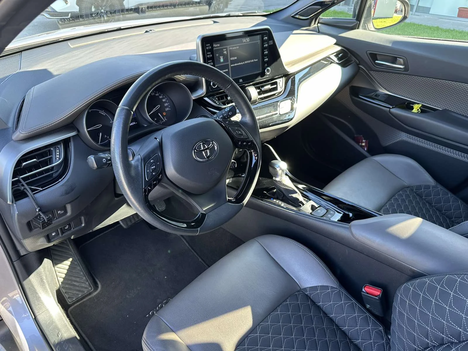 Toyota C-HR 1.8 HSD Classy | Mobile.bg — изображение 11