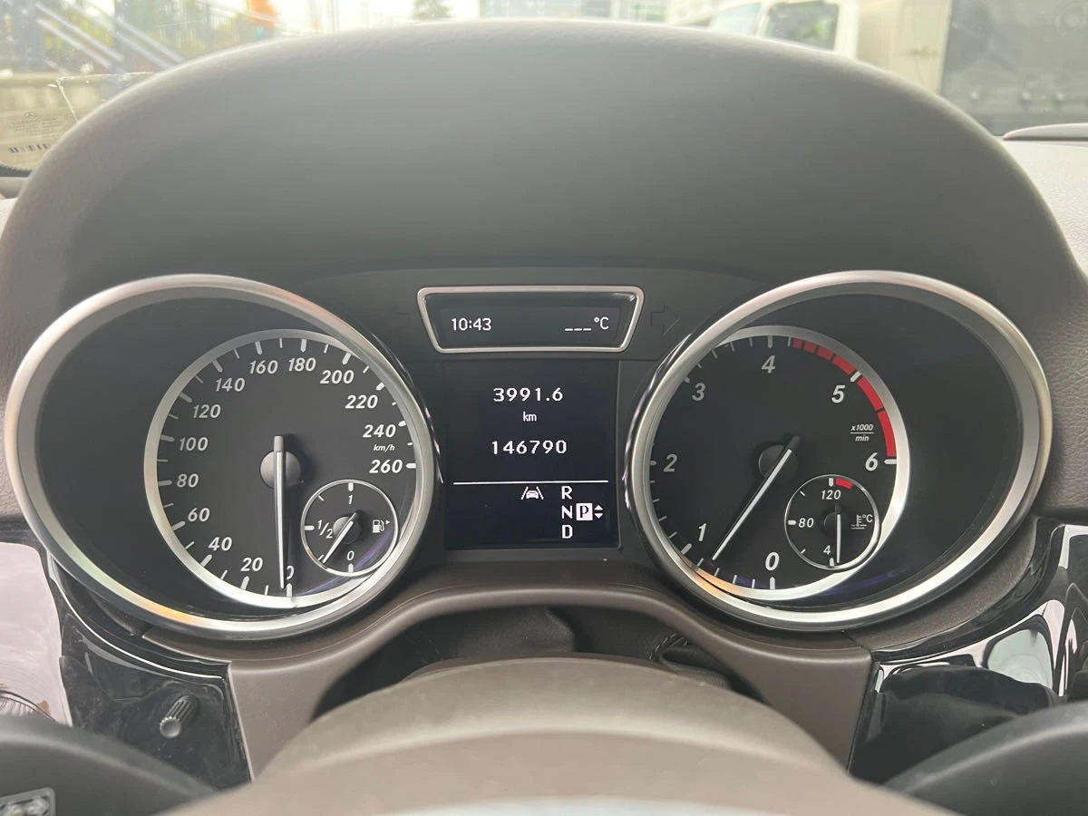 Mercedes-Benz ML 350 BLUETEC * * CARFAX * * АВТО КРЕДИТ * *  - изображение 8