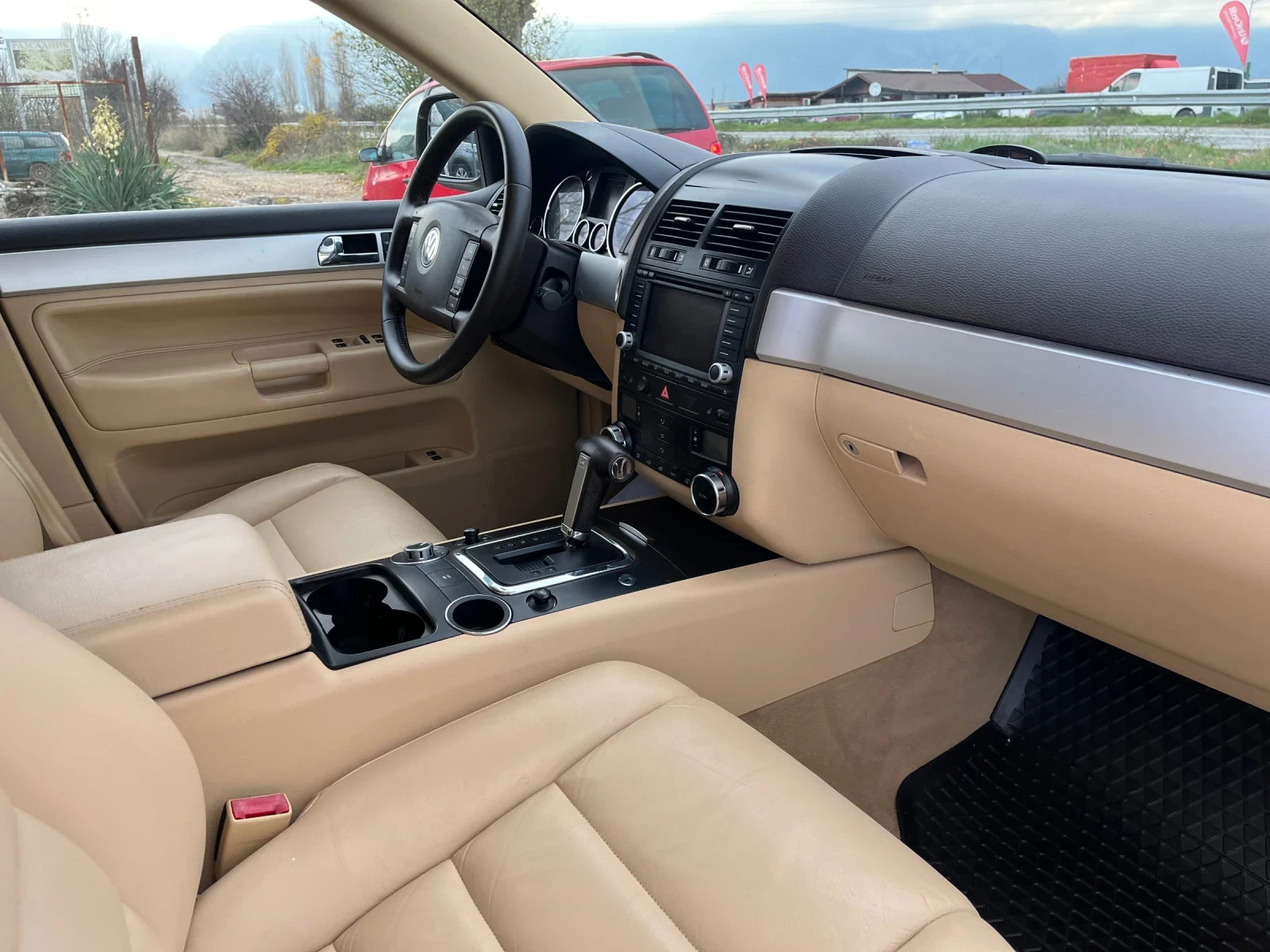 VW Touareg 3.0TDI-224-NAVI-ITALIA - изображение 5