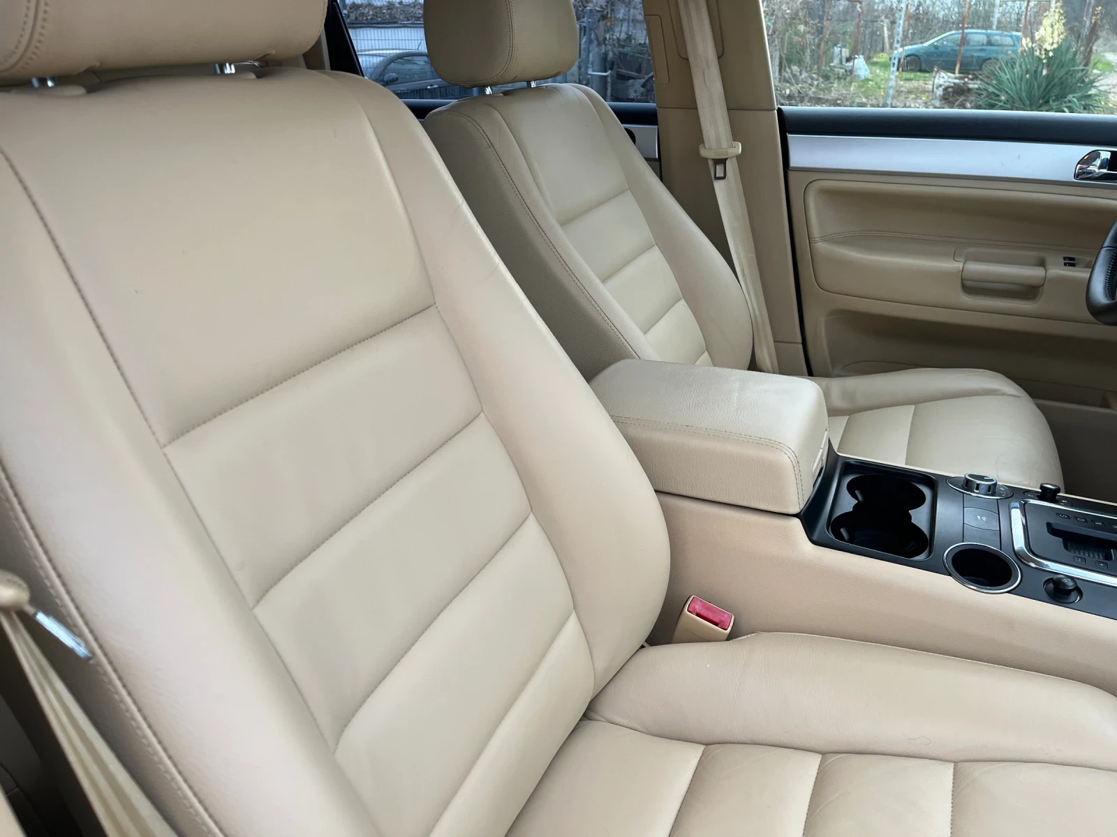 VW Touareg 3.0TDI-224-NAVI-ITALIA - изображение 7