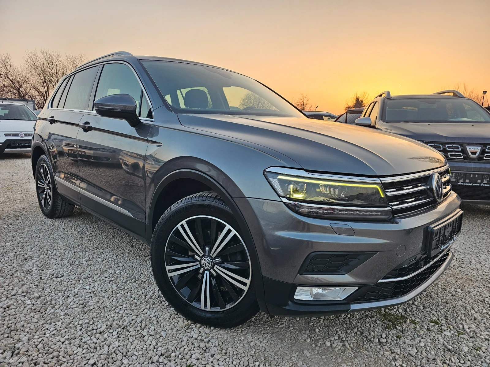 VW Tiguan 2.0TDI, 150к.с., снимка 3 - Автомобили и джипове - 53880674