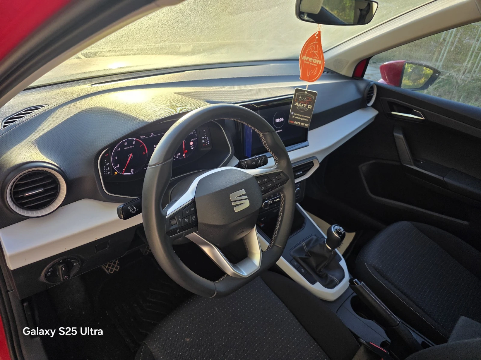 Seat Arona, снимка 4 - Автомобили и джипове - 54036419