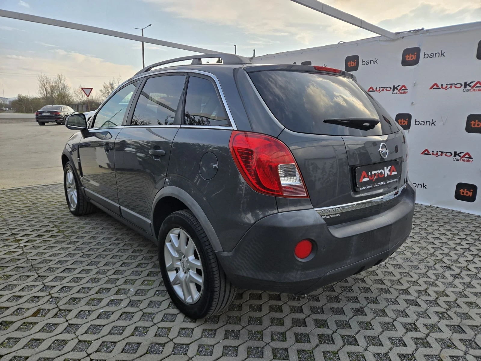Opel Antara 2.2CDTI-163кс= 6ск= 4Х4= 153.000км= NARDO GREY, снимка 5 - Автомобили и джипове - 54044120