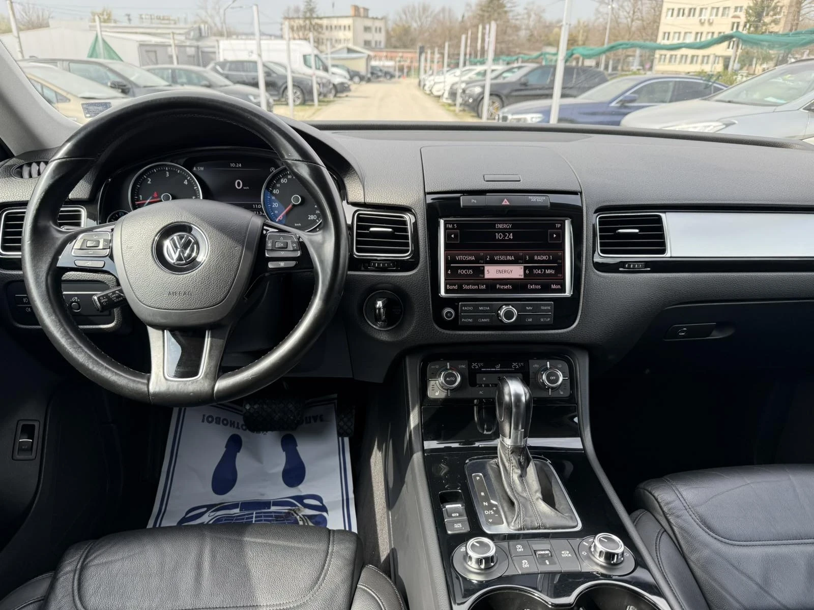 VW Touareg 3.0TDI 245к.с., снимка 13 - Автомобили и джипове - 54139079