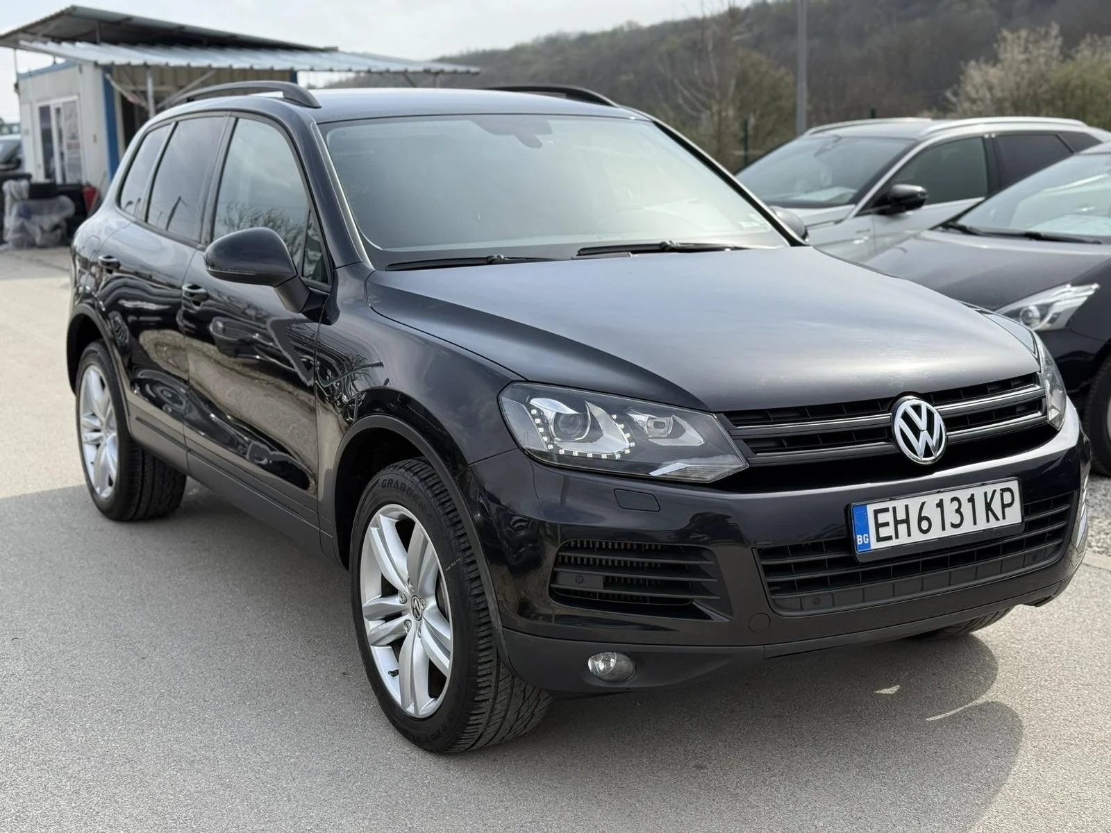 VW Touareg 3.0TDI 245к.с., снимка 2 - Автомобили и джипове - 54139079