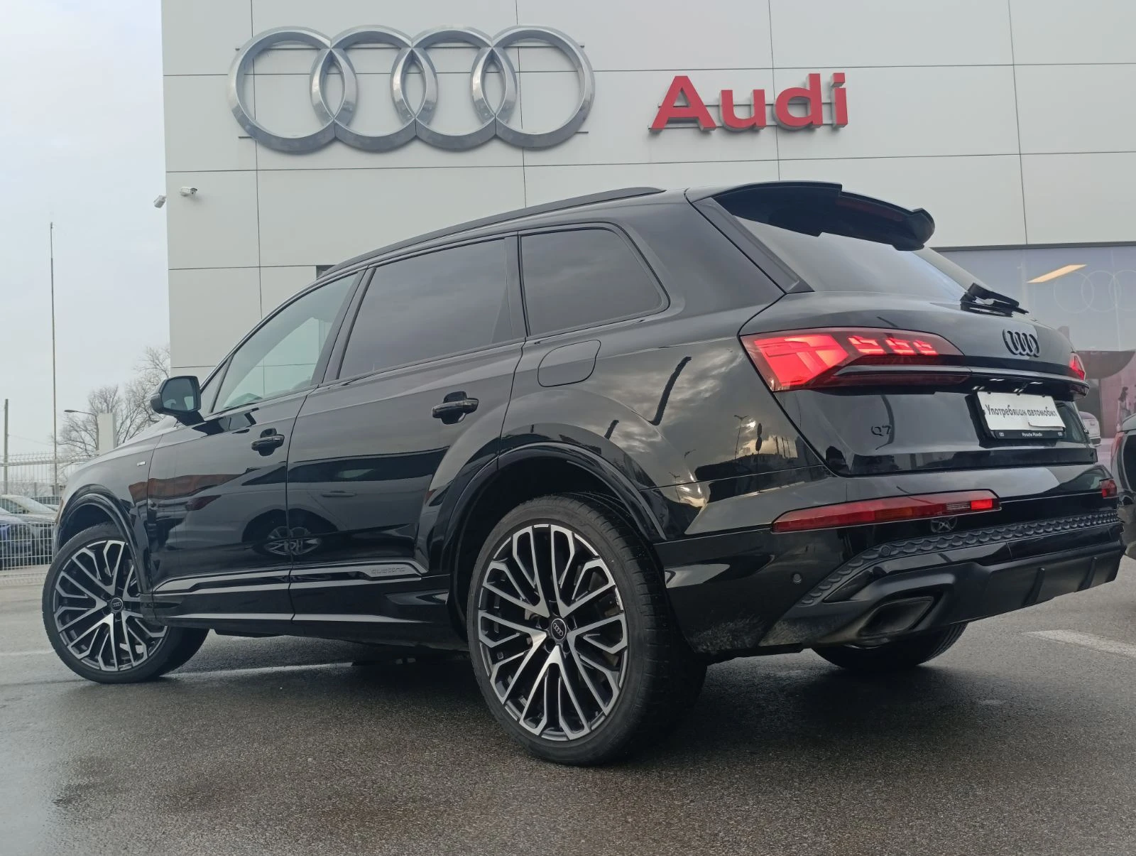 Audi Q7, снимка 6 - Автомобили и джипове - 54353053