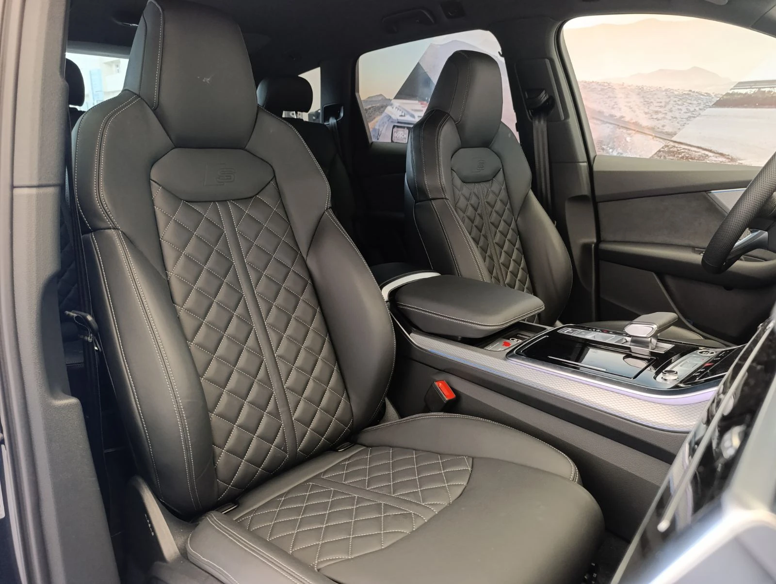 Audi Q7, снимка 12 - Автомобили и джипове - 54353053