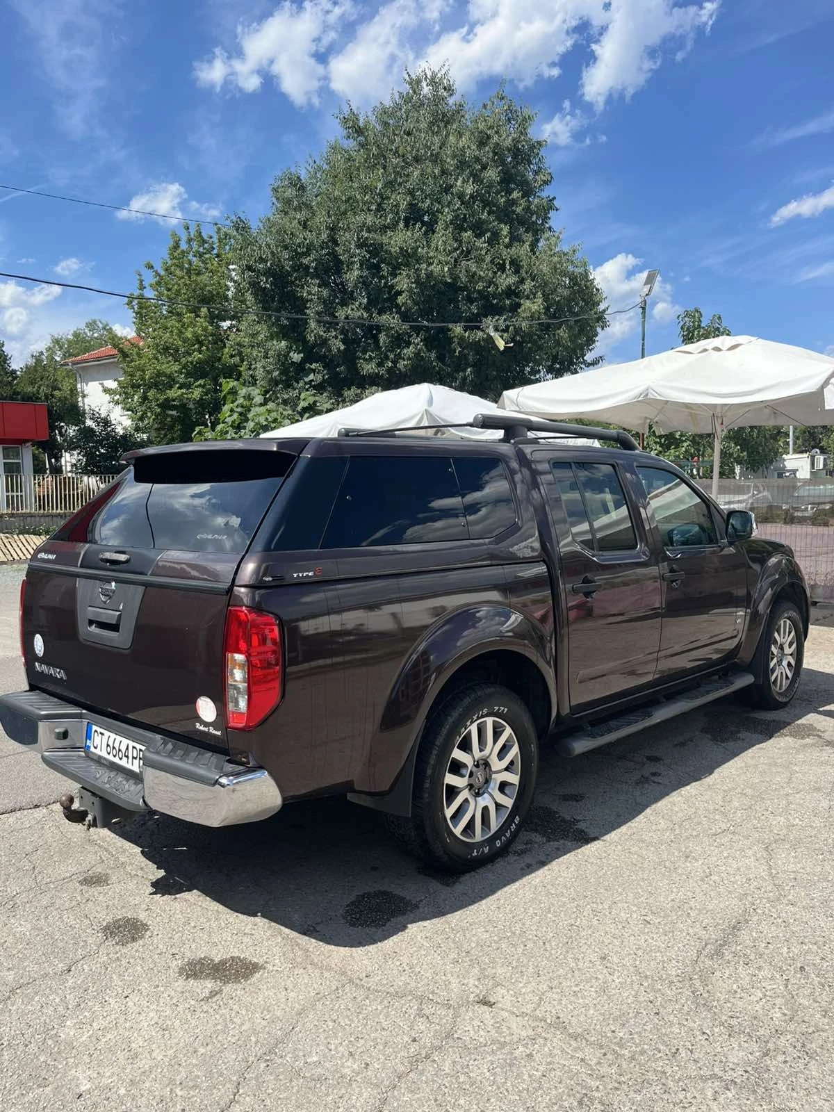 Nissan Navara 3.0D, снимка 7 - Автомобили и джипове - 54790726
