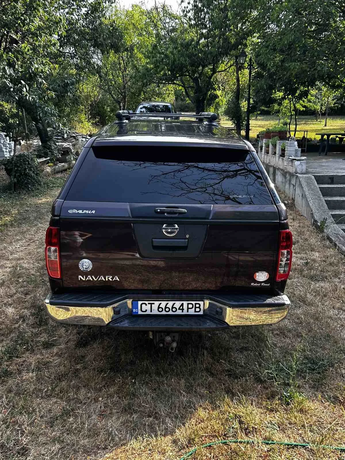 Nissan Navara 3.0D, снимка 2 - Автомобили и джипове - 54790726