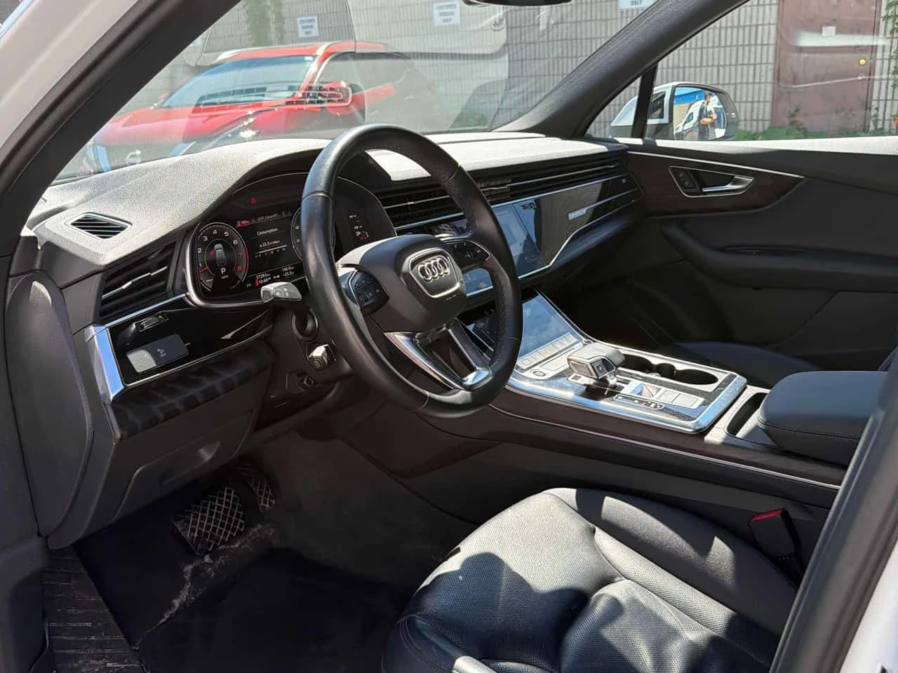 Audi Q7 * Progressiv * CARFAX * ОБДУХВАНЕ * ПАНО * KEYLESS, снимка 5 - Автомобили и джипове - 54896964