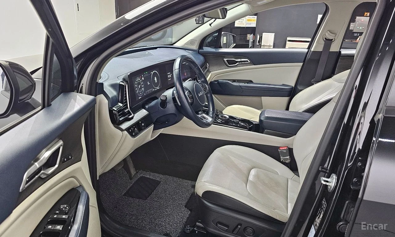 Kia Sportage Signature Gravity 4x4* DISTRONIC* HARMAN KARDON* , снимка 6 - Автомобили и джипове - 54910801
