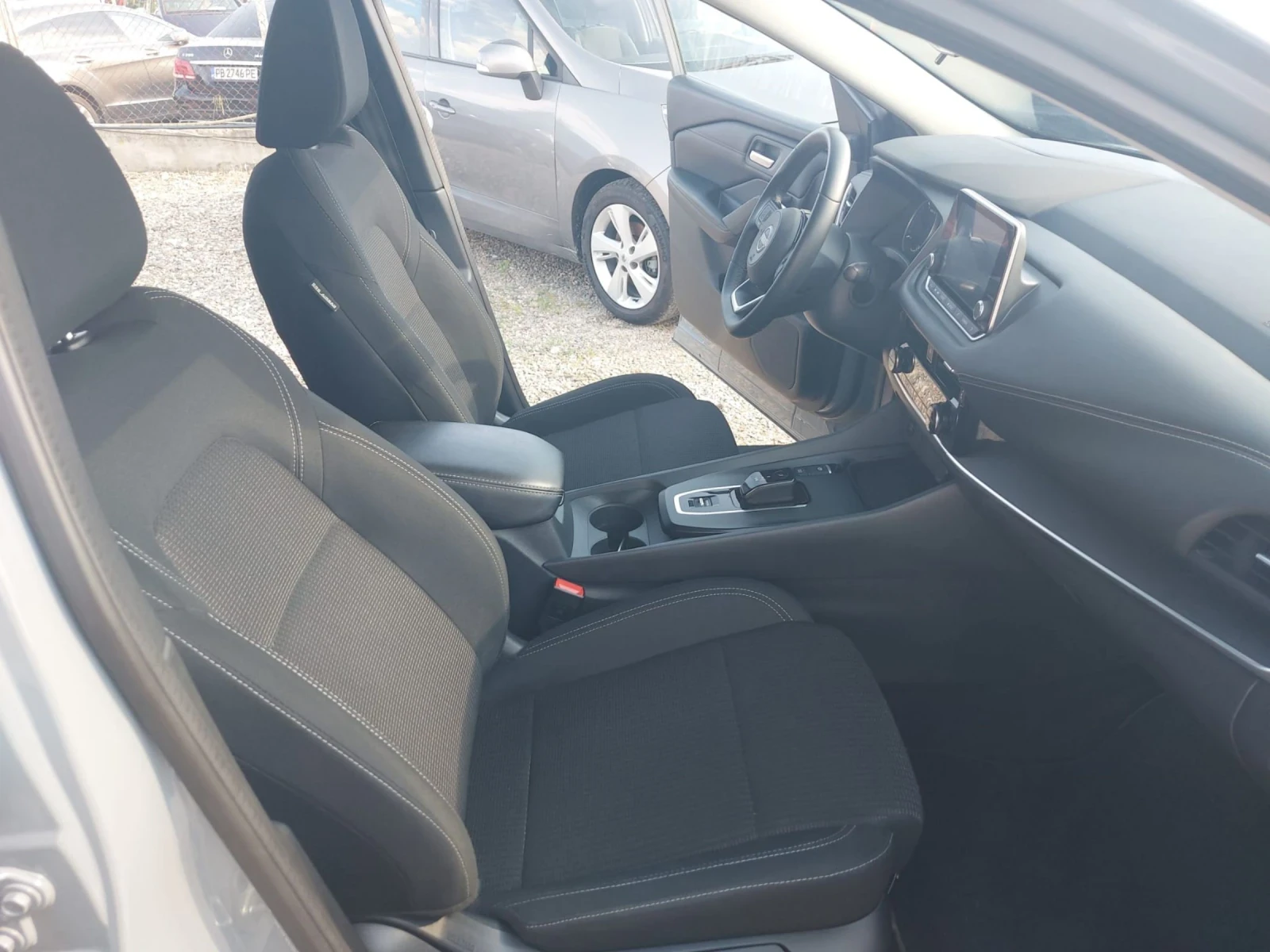 Nissan Qashqai 1.5 hybrid - E -Power.190hp.Led.Navi.Kamera, снимка 12 - Автомобили и джипове - 54940323