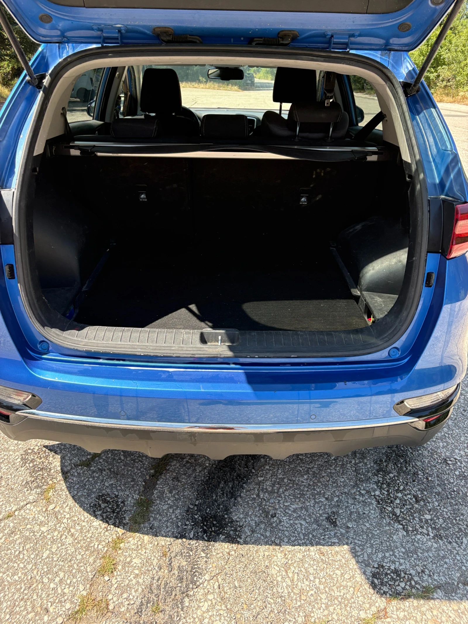 Kia Sportage, снимка 8 - Автомобили и джипове - 55393186