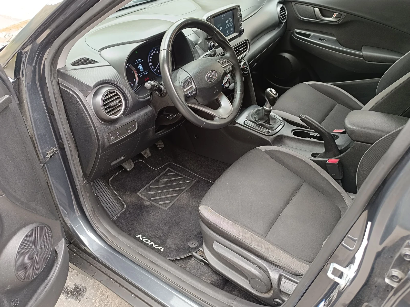 Hyundai Kona 1.6 Crdi , снимка 17 - Автомобили и джипове - 56433992