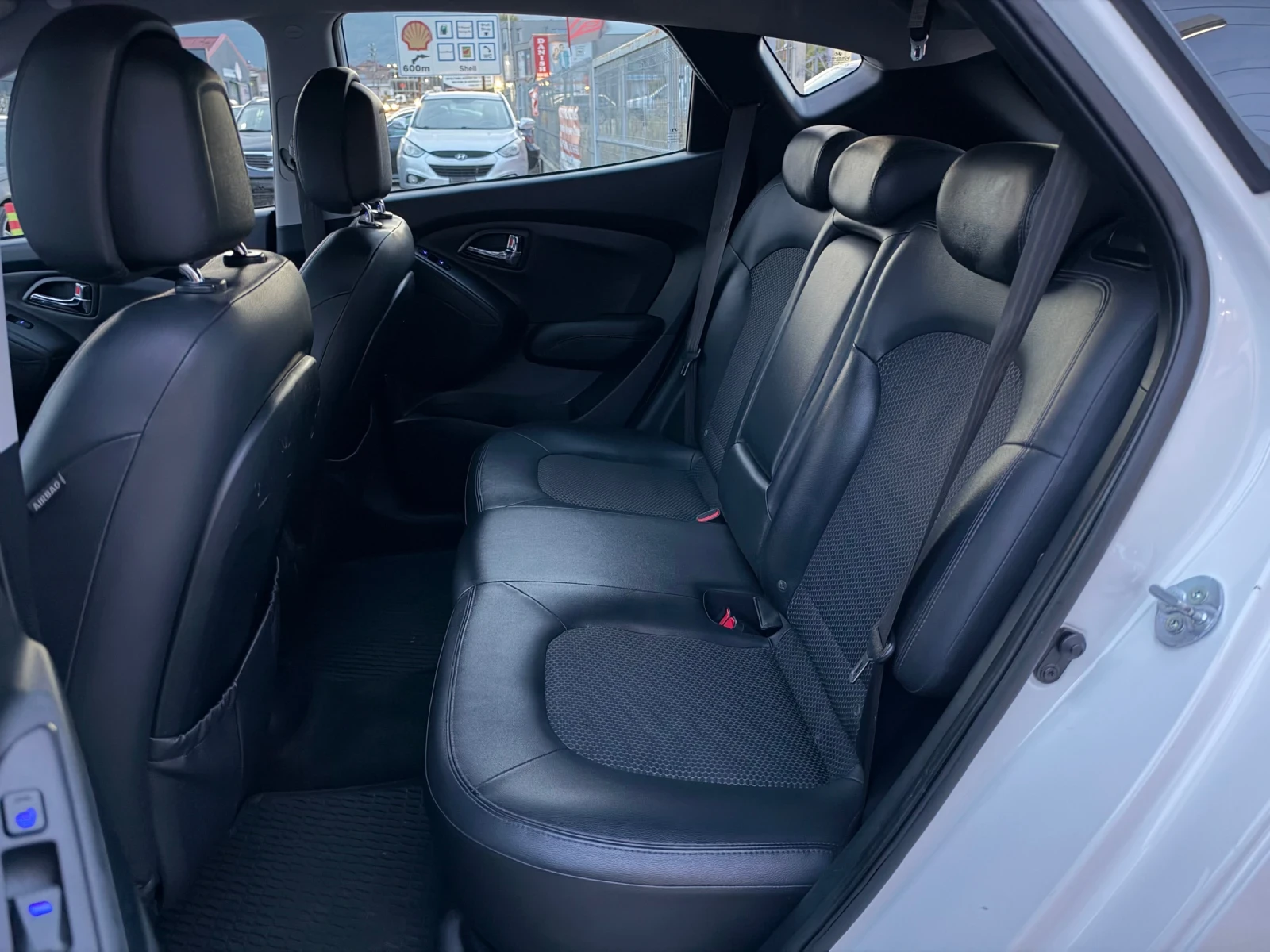 Hyundai IX35 1.7 CRDI  6�� 4-������� | Mobile.bg � ����������� 9