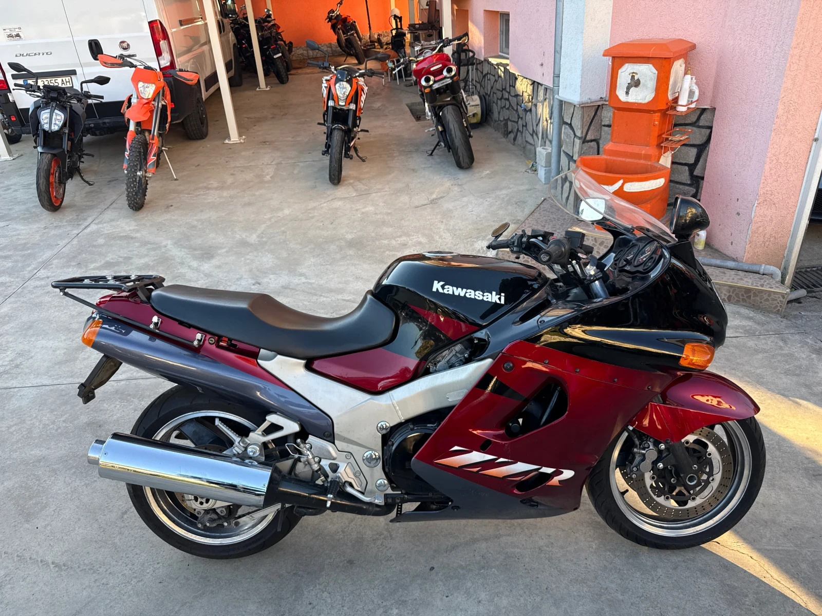 Kawasaki Zzr 1100, снимка 4 - Мотоциклети и мототехника - 56662757