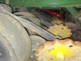 Сеялка John Deere 750 A  лизинг с първоначална вноска 20%, снимка 5