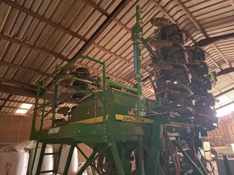  John Deere 750 A      20% | Mobile.bg   7