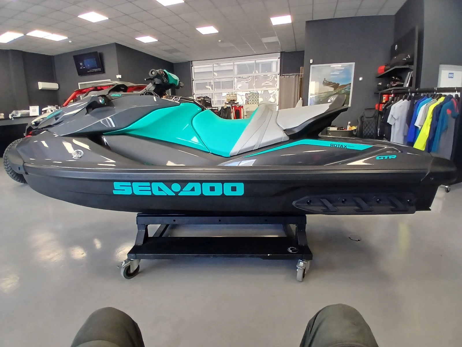 Джет Bombardier Sea Doo  GTR 230 - изображение 3