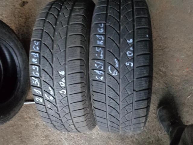 Гуми Зимни 215/65R16, снимка 12 - Гуми и джанти - 20270024