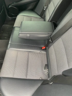 Mercedes-Benz C 220, снимка 8
