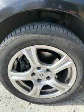 VW Touran 2.0TDI/�������/7�����  | Mobile.bg � ����� ������ 13