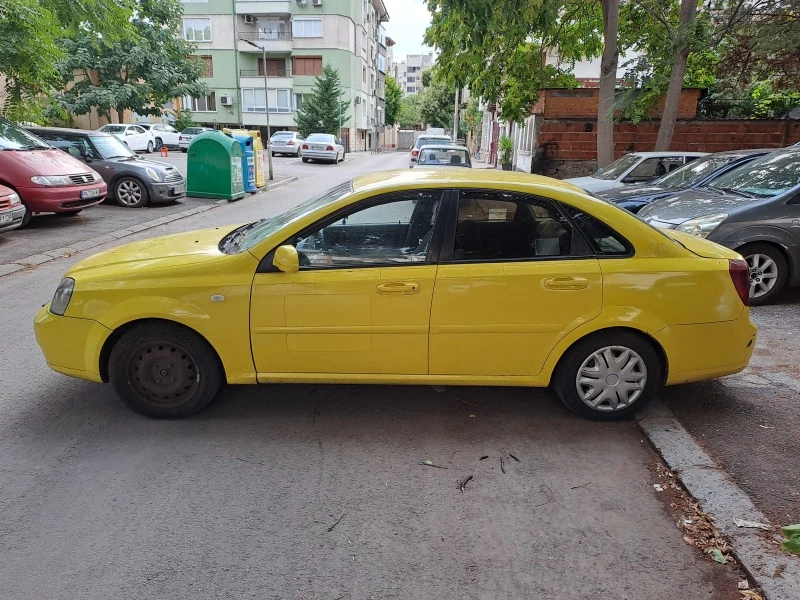 Chevrolet Lacetti метан, снимка 3 - Автомобили и джипове - 47086952